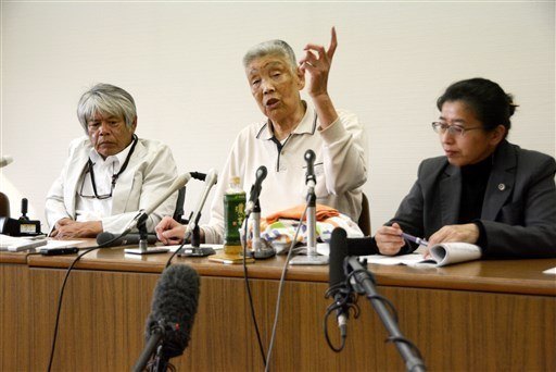  渡边数美在记者会上控诉日本政府（熊本日日新闻）