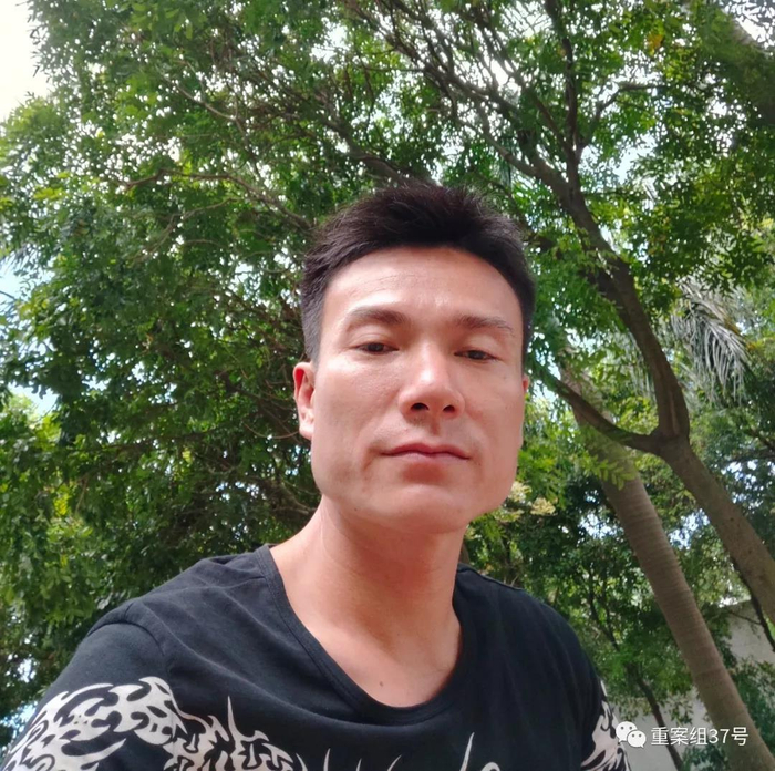 　林晓明自拍照。受访者供图