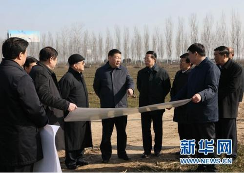  2017年2月23日，中共中央总书记、国家主席、中央军委主席习近平在河北省安新县考察雄安新区规划建设工作。 新华社记者 兰红光 摄