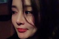 她的脸都开始撞脸李小璐了