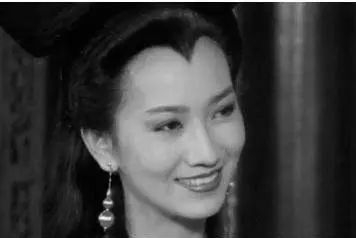“胡黄白柳”——北方传说中的四大门|胡仙|香头|黄仙|狐狸|传说_新浪新闻