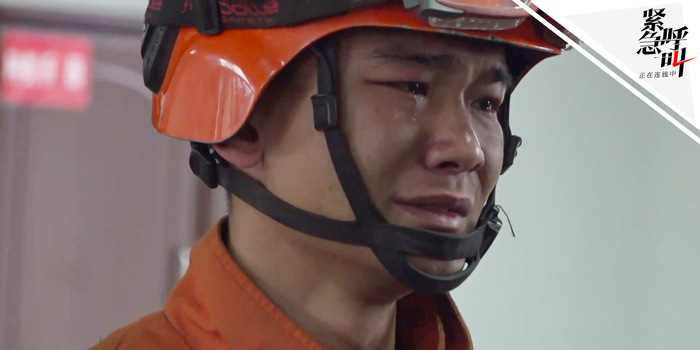 凉山火灾幸存副班长:总梦到战友求救拉我一把