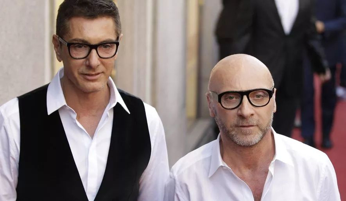 △Stefano Gabbana（左）