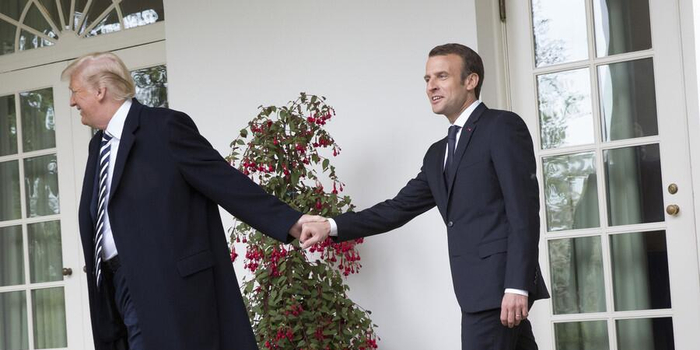 马克龙想建欧洲军队防中俄美 特朗普:太侮辱了