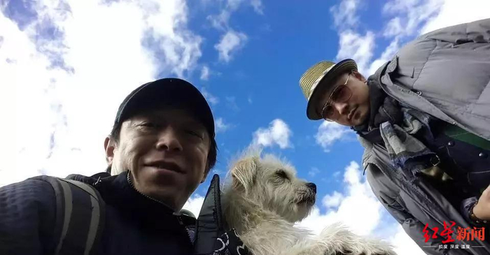 电影《心花路放》演员与“果汁”在一起/据希诺谷微信公号