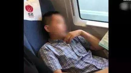 △高铁霸座男孙某