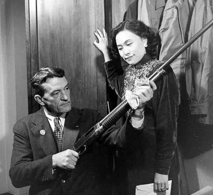 陈纳德与陈香梅