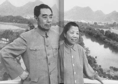 （周恩来和邓颖超）