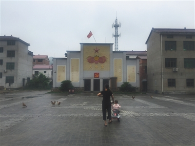  金华市武义县下埠口村，何巧女捐资整修的大礼堂。新京报记者 朱玥怡 摄