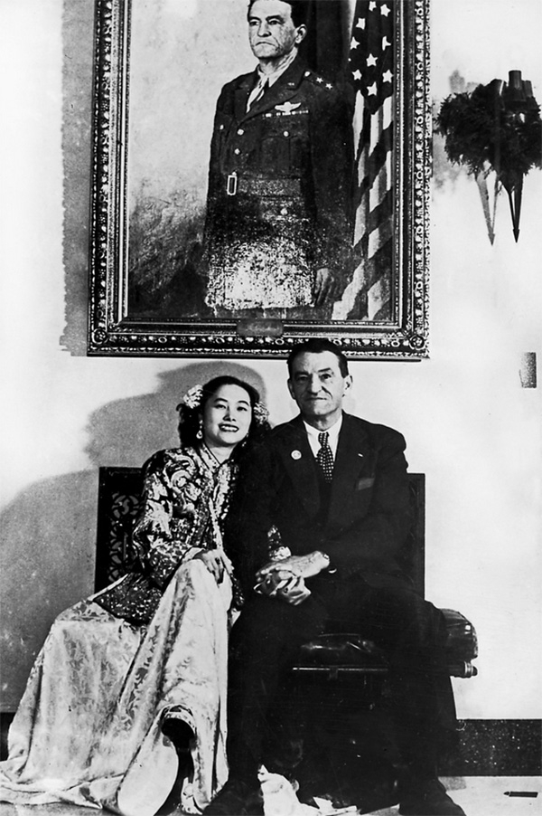 陈香梅与丈夫陈纳德