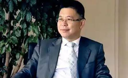 前华通银行行长郑新林