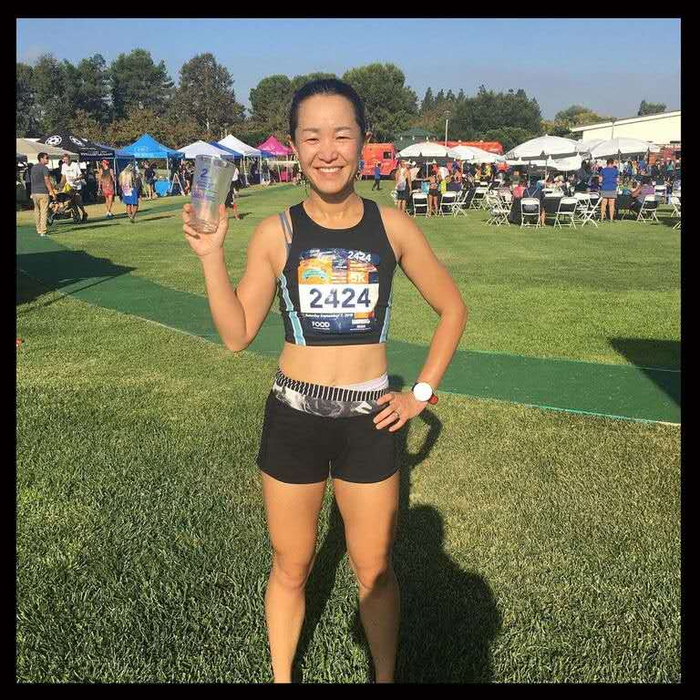 37岁的特瓦伦·刘在跑步时会被周围的白人跑者指指点点。