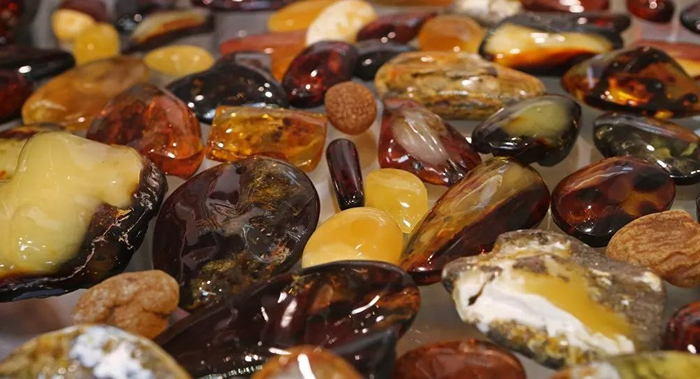 ▲俄罗斯琥珀资源丰富。（俄罗斯卫星网）