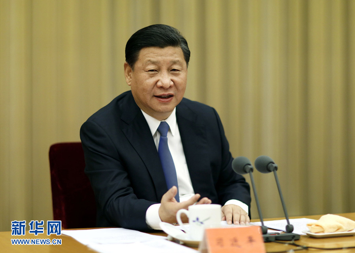 2015年11月27日至28日，中央扶贫开发工作会议在北京召开。图为习近平总书记在会上发表重要讲话。新华社记者 鞠鹏/摄