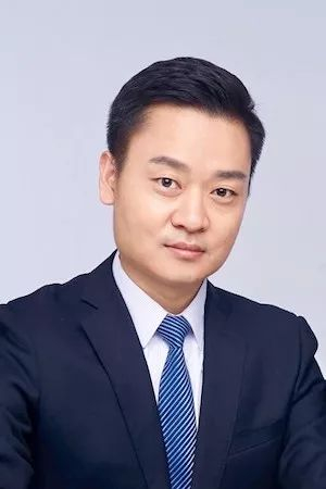 （张 鹏 北京）