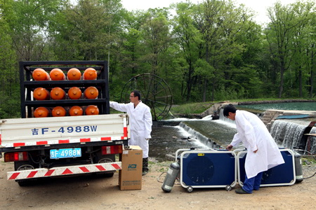 吉林森工在吉林省抚松县露水河国家森林公园里的采气现场。资料来源：吉林森工