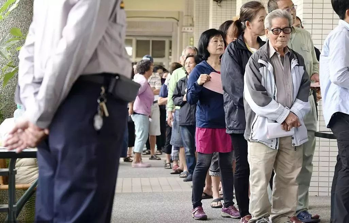 　▲台湾地区“九合一选举”投票现场。&nbsp; 图片来源：视觉中国