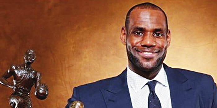 NBA近五年FMVP盘点,究竟谁才是最强巨星?