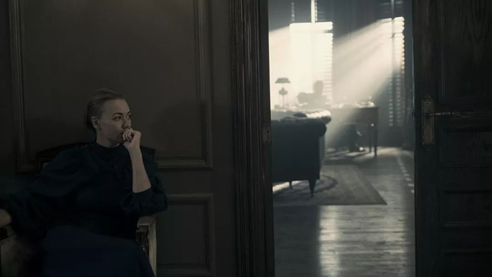 《使女的故事（第二季）》（&nbsp;The Handmaid‘s Tale Season 2，2018）剧照。