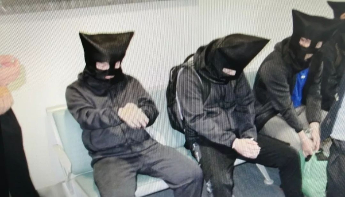 嫌疑人被警方控制。南昌警方供图