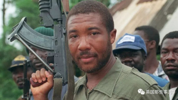 （Charles Taylor）