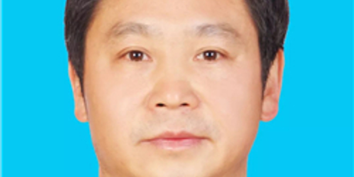 张集智当选毕节市市长 吴东来当选市监察委员