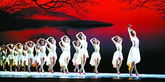 以文化自信构建全面开放新格局