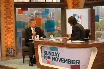 ▲刘晓明接受英国独立电视台“佩斯顿星期日访谈”节目直播专访。