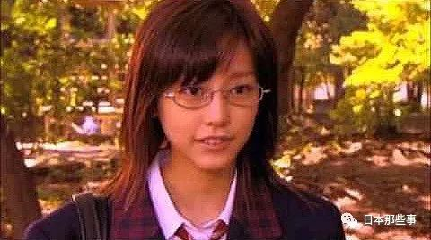 紧接着又参演了电视剧《吉祥天女》。