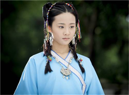 【星光熠熠】许龄方|灵动美少女,却有着“女汉子”的爆发力|女汉子|美少女|许龄方|电视剧|爆发力_新浪新闻