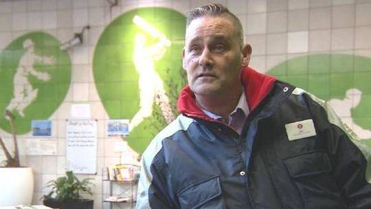 萨瑟兰德说，车站推特有这么多粉丝“不可思议”