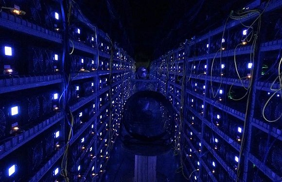 算力巢矿场，图片来源：比特大陆官网一