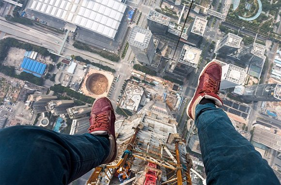 冷俊头戴式摄像机里的惊险瞬间