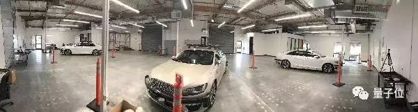 景驰车库内测试车