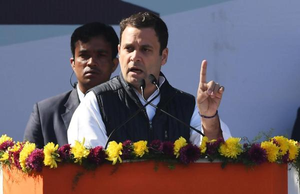 　　当地时间2017年12月16日，印度新德里，印度主要反对党印度国民大会党（国大党）新一届党主席拉胡尔·甘地在党总部出席就职仪式。视觉中国 图