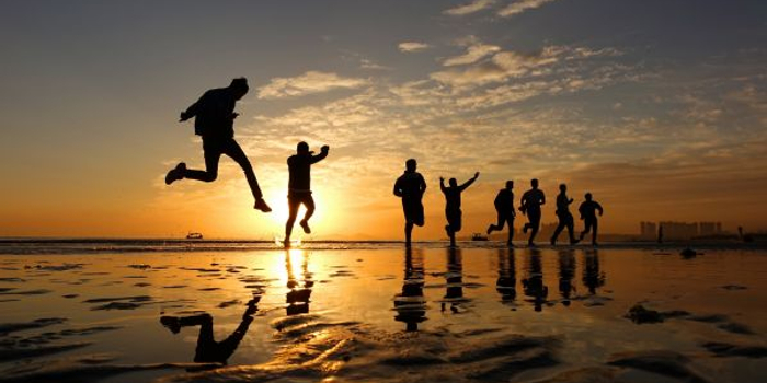 牛津词典揭晓2017年度词:青年震荡凸显千禧