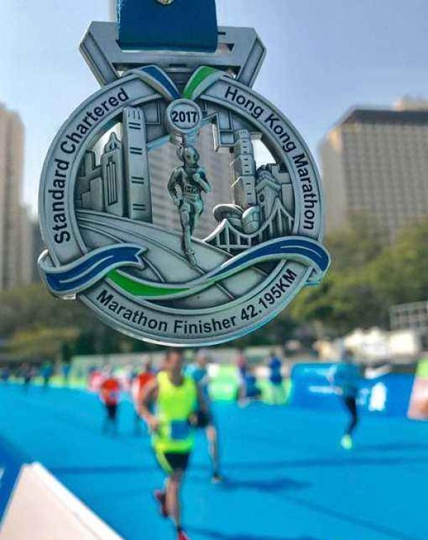 香港马拉松完赛奖牌。