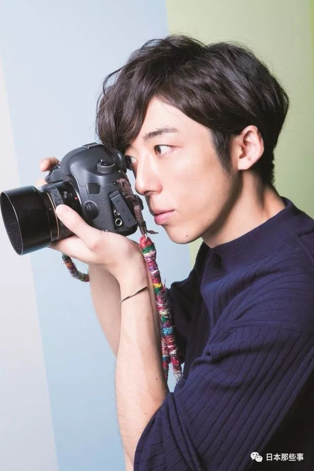 就算笑得一脸褶子，也只会让人觉得无比温暖。