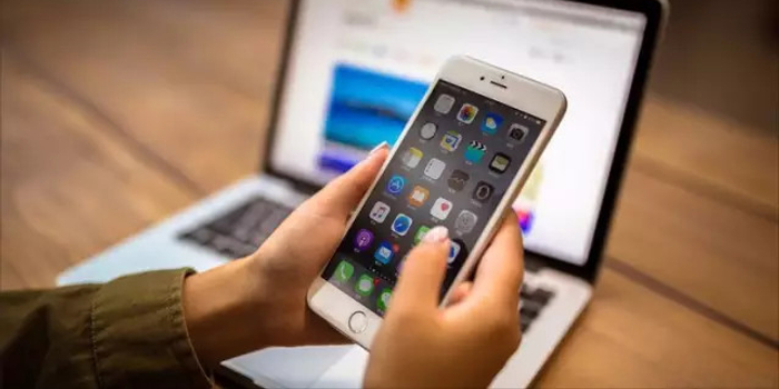 女教师卧底揭秘不良校园贷:借3000元3个月后