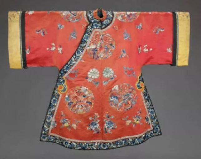 鉴赏｜华美秀丽的晚清服饰