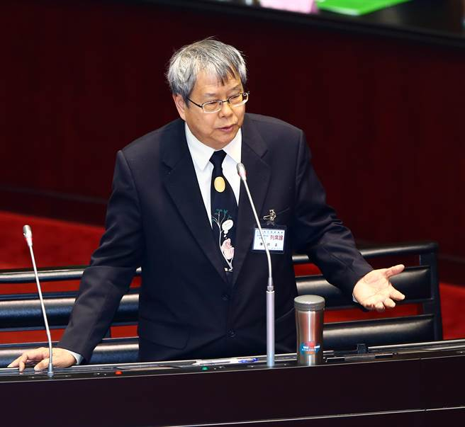 陈师孟（来源：中时电子报）