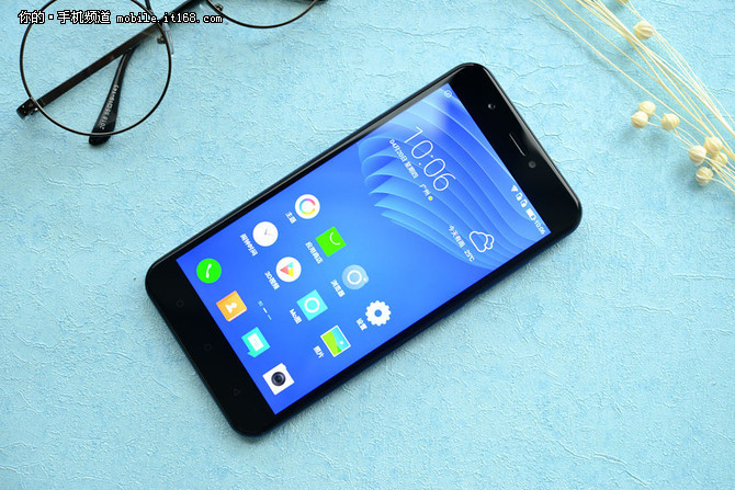 全面屏新机扎堆发布 16:9仍是性价比之选|金立|性价比|新机_新浪新闻