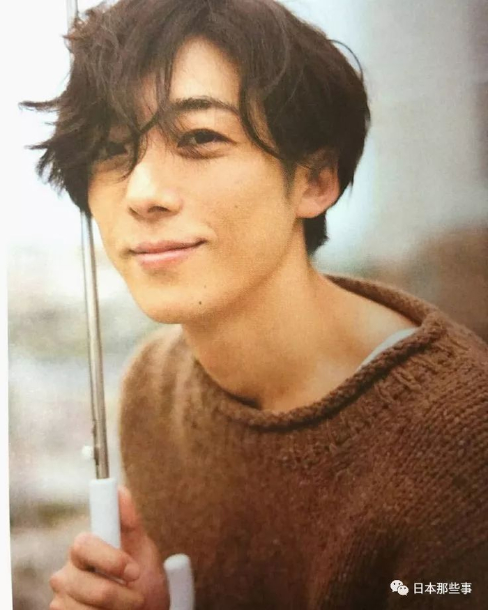 各位乘客请注意，po主的车要急转弯了！请坐稳扶好！