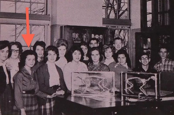 ▲高中时代的耶伦 &nbsp; 图据《商业内幕》