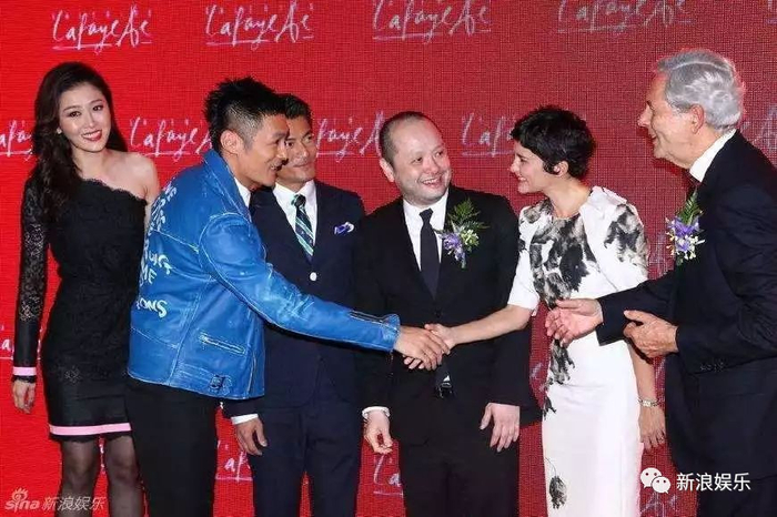 里面聊到了余文乐,郭富城称他为:世界仔!