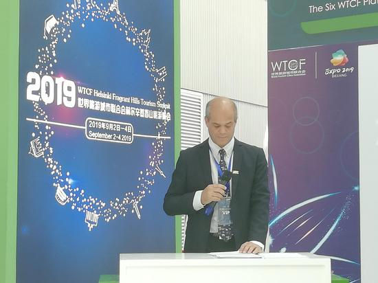 世界旅游城市联合会副主席Gonsalo Robredo先生做推介