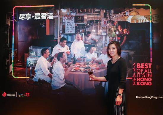 　　香港旅游发展局副总干事叶贞德欢迎内地消费者到访香港，享受多元化的精彩体验 来源：HKTB