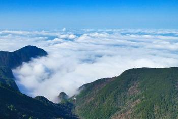 冬游明月山:山上玩雪,山下泡汤