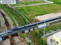 地表最快 我国时速600公里高速磁浮交通系统下线