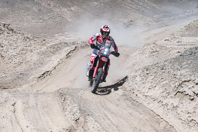 图集-2025环塔拉力赛发车仪式